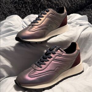 Joe Jonas designed KOIO Retro Runners Women’s 8 Metallic Sneakers